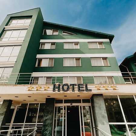 Hotel Atlantis Tulcea Exterior foto