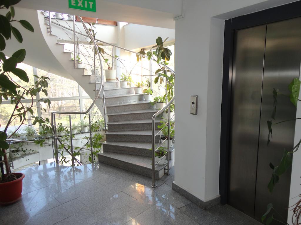 Hotel Atlantis Tulcea Exterior foto